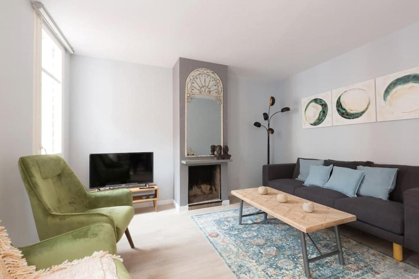 Appartement 2 Bdr Penthouse In Grcia